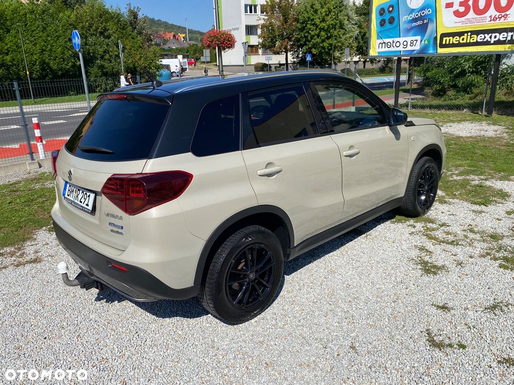 Suzuki Vitara 1.4 Boosterjet Hybrid Allgrip Comfort+ - 11