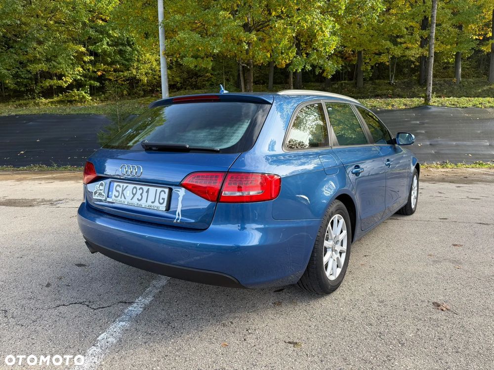 Audi A4 - 4