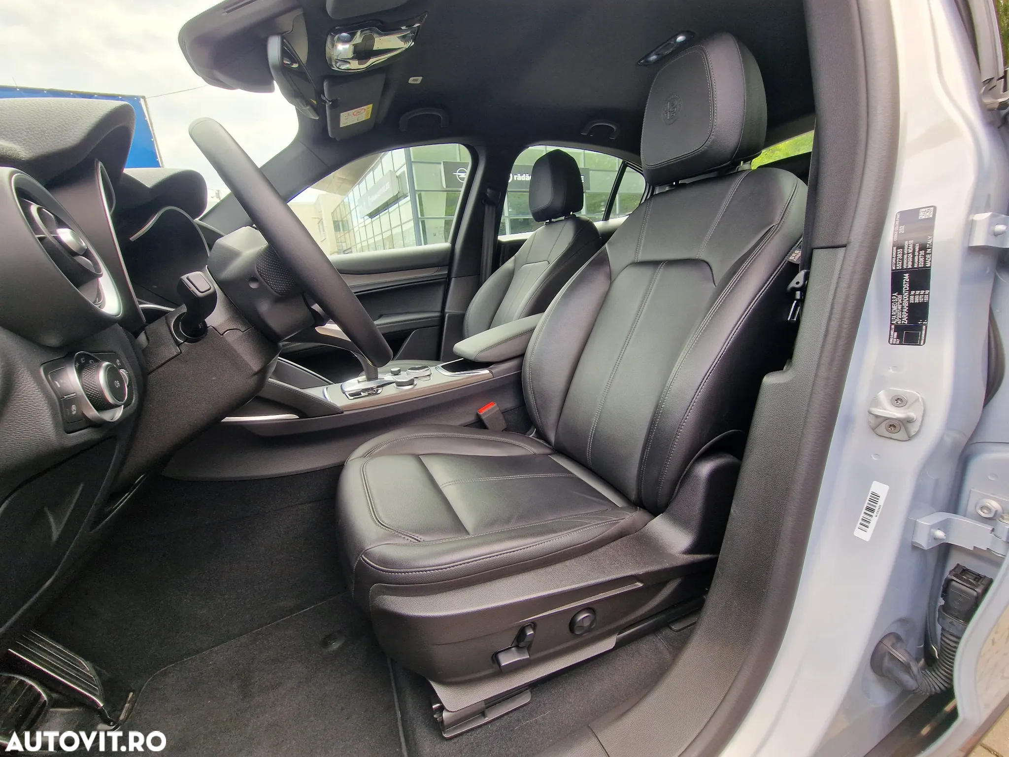Alfa Romeo Stelvio 2.0 Turbo AWD AT8 Veloce - 9
