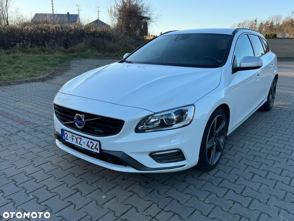 Volvo V60 D4 Drive-E R-Design Summum - 4