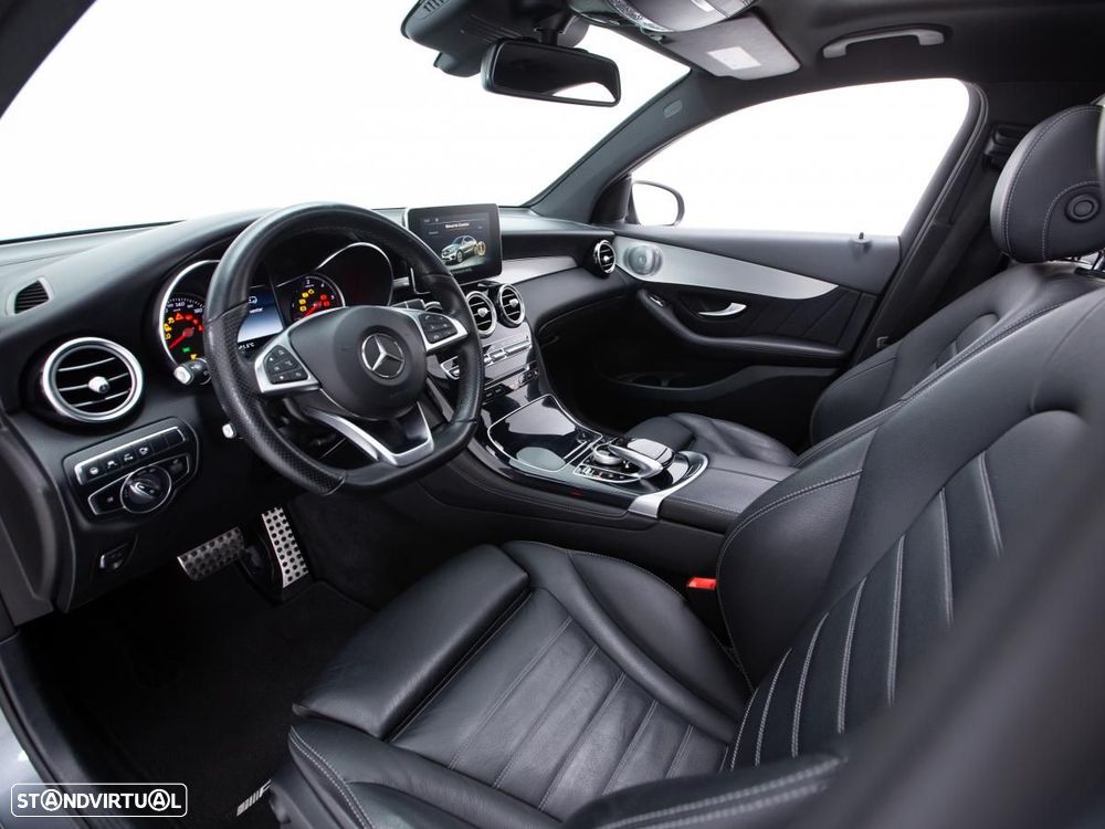 Mercedes-Benz GLC 350 d Coupé AMG Line 4-Matic — fotografia 8