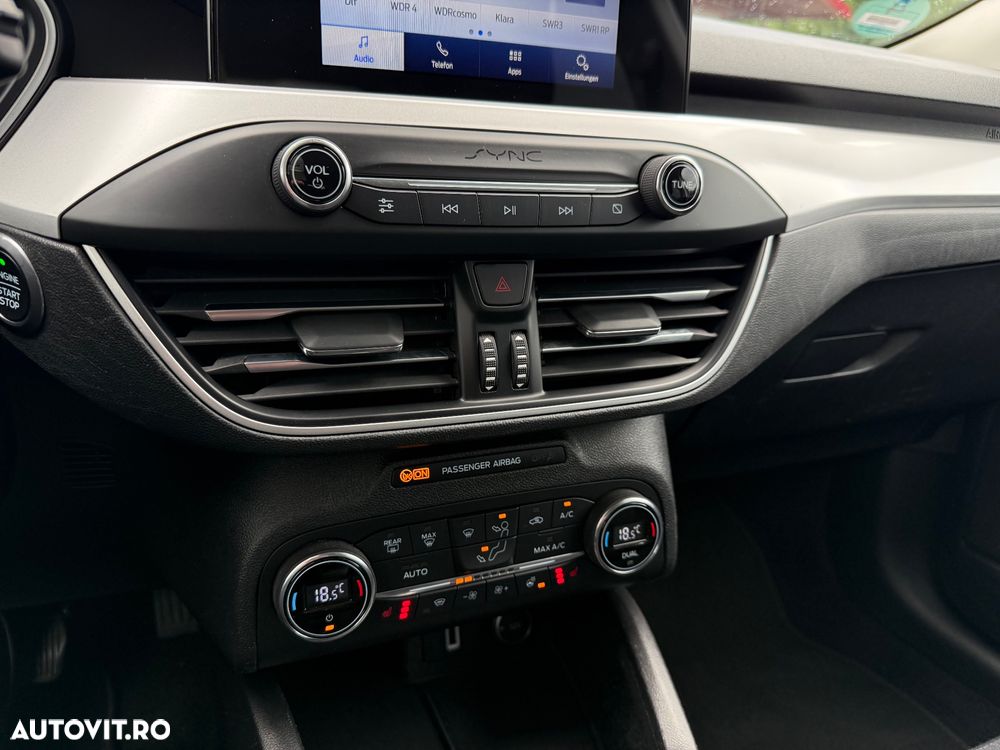 Ford Focus 1.0 EcoBoost Start-Stopp-System TITANIUM - 15