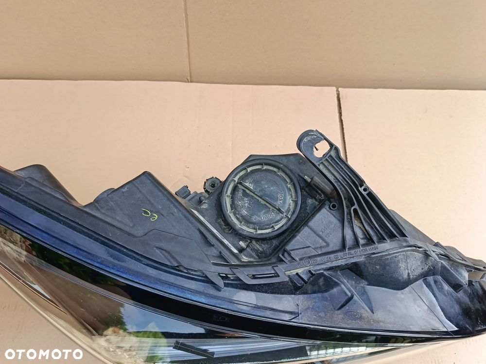 Lampa przednia prawa LED Opel Astra V 5 K oryg 39047199 - 8