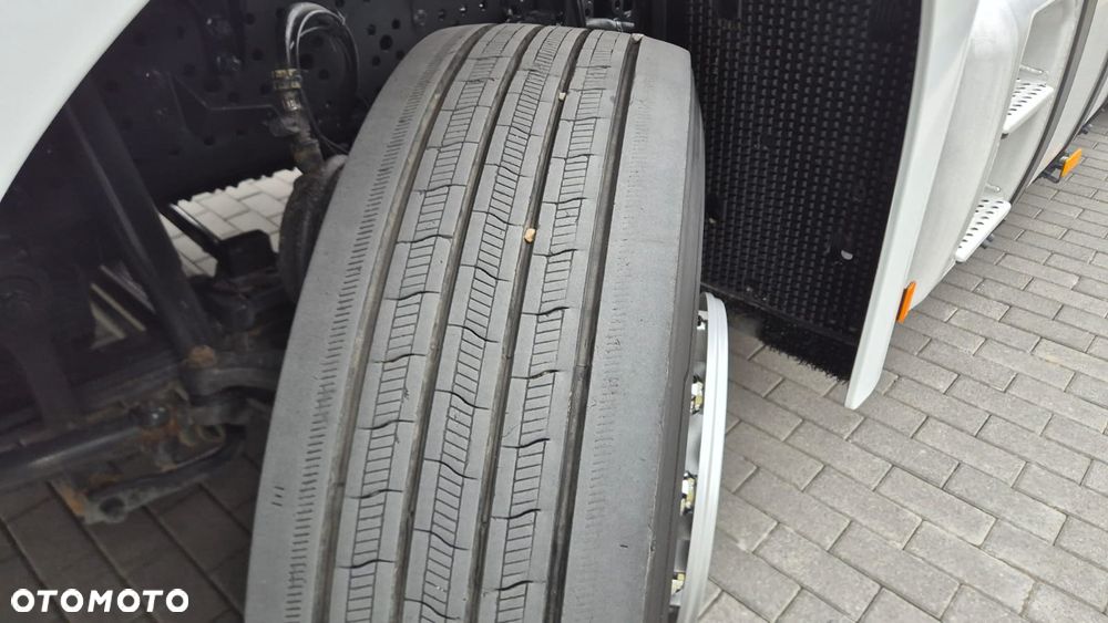 Mercedes-Benz MERCEDES-BENZ///ACTROS///BIG SPACE///1851///2020///JEDYNE 220  TYŚ KM///STANDARD///DUŻE  ZBIORNIKI///EURO6///STAN JAK NOWY - 18