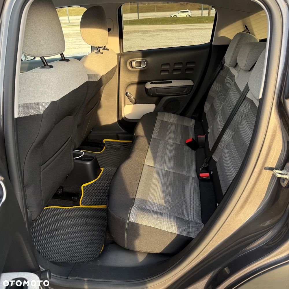 Citroën C3 BlueHDi 100 S&S PLUS - 12