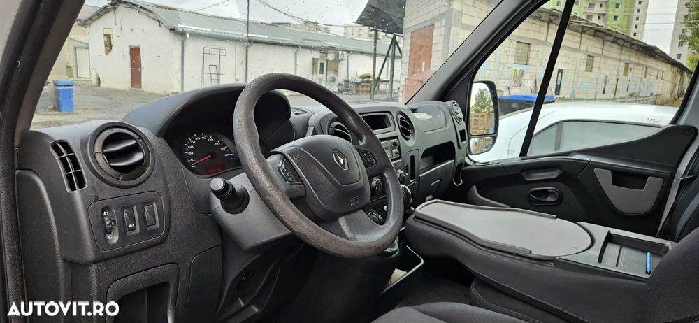 Renault Master - 15