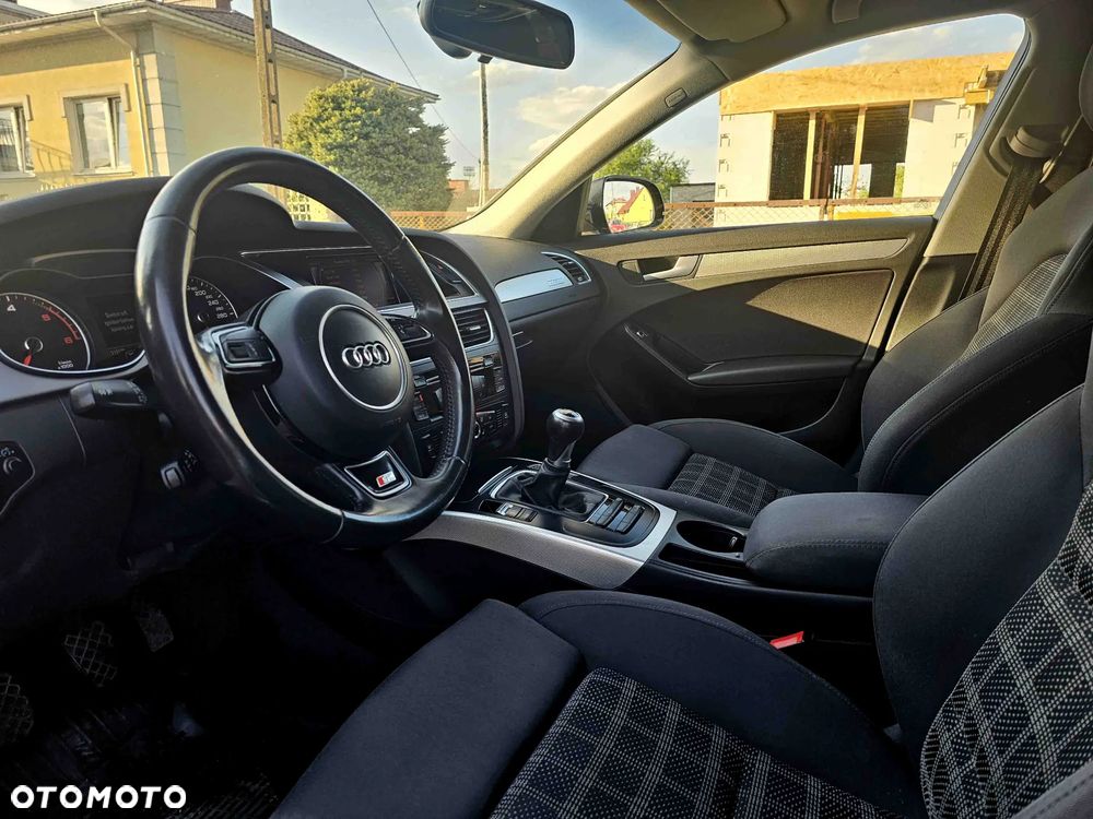 Audi A4 Avant 2.0 TDI DPF quattro Attraction - 14