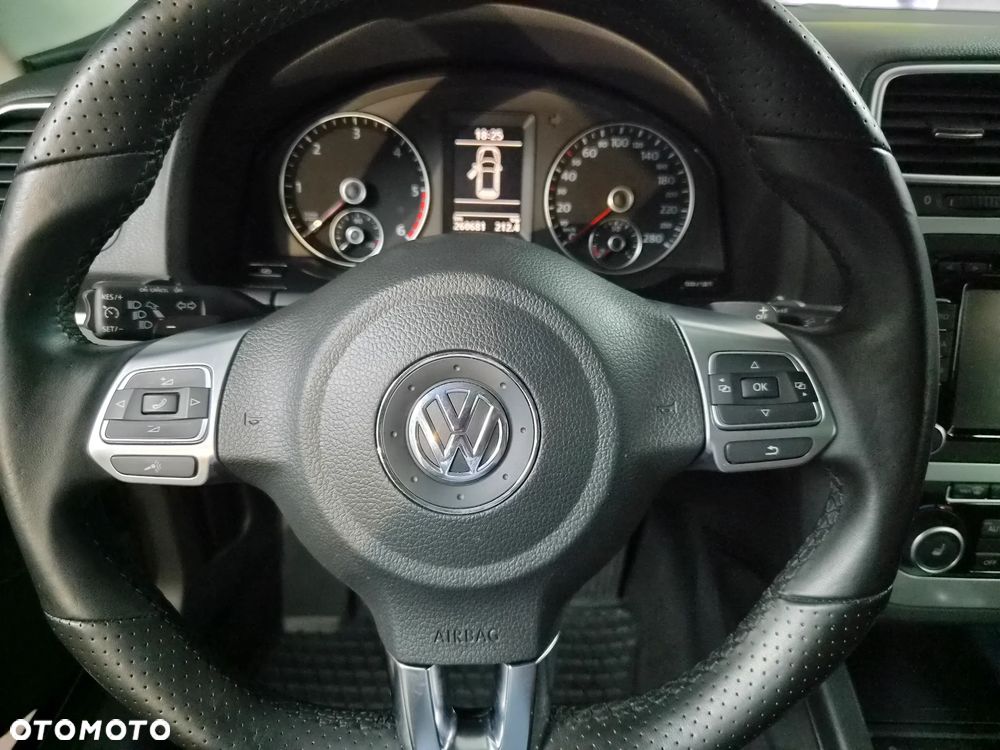 Volkswagen Scirocco 2.0 TDI DSG - 36