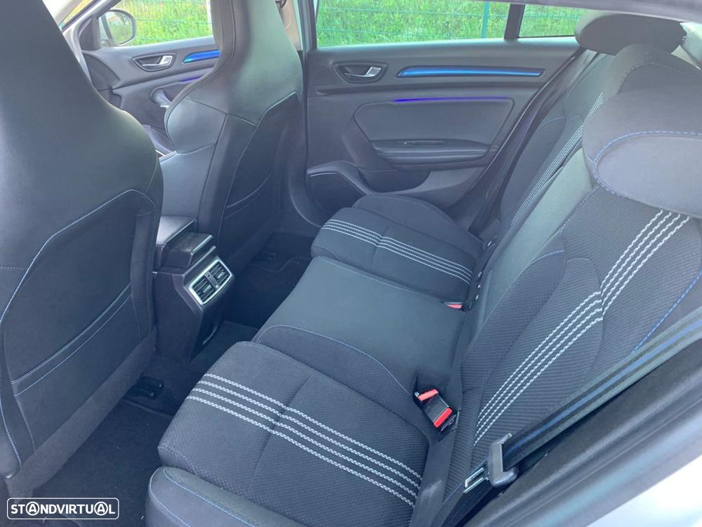Renault Mégane Sport Tourer 1.5 Blue dCi GT Line EDC - 9