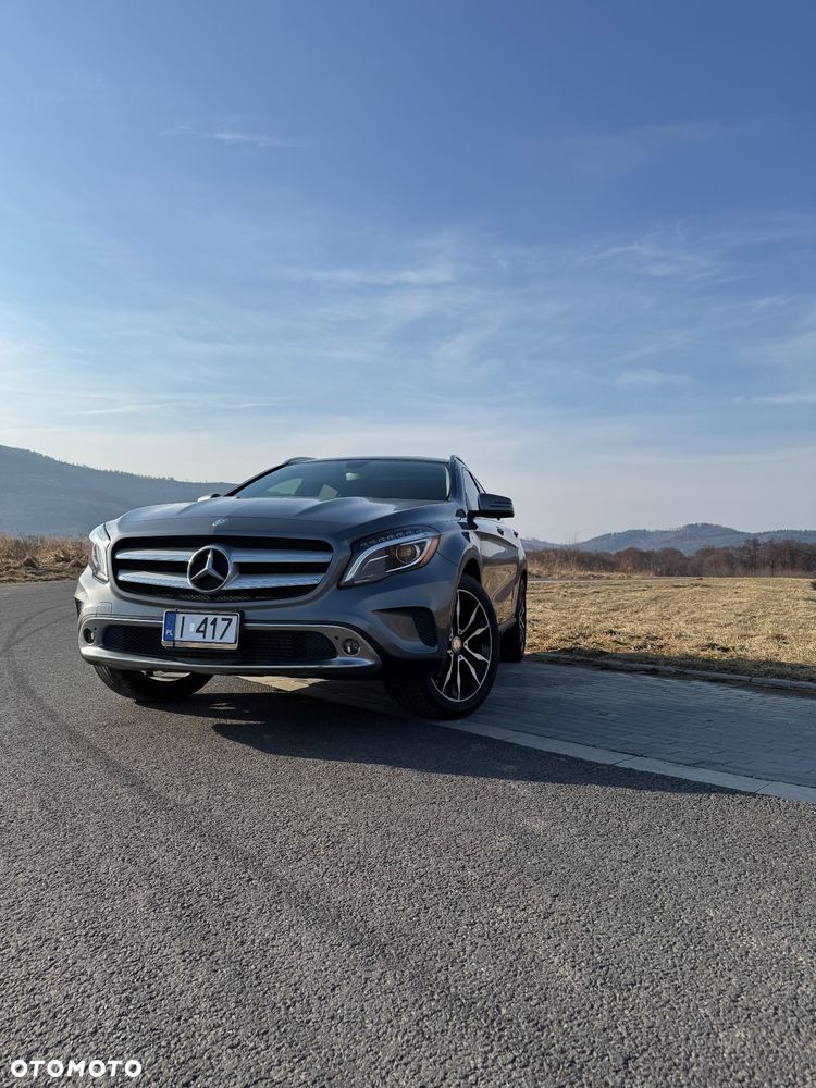Mercedes-Benz GLA 250 7G-DCT Activity Edition - 10