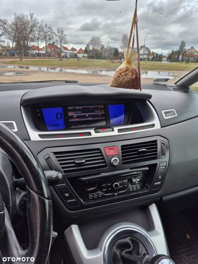 Citroën C4 Picasso - 10