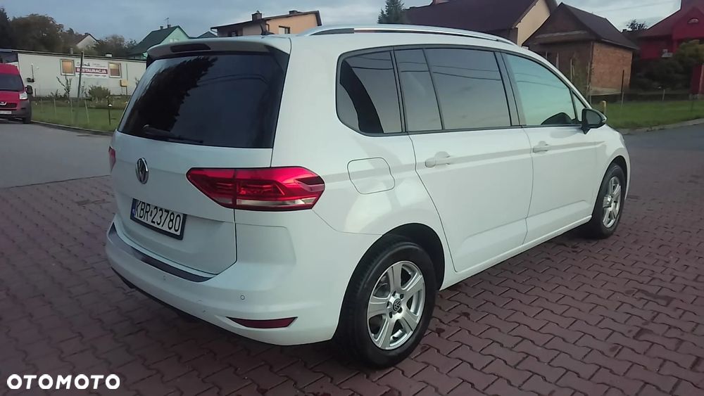 Volkswagen Touran 2.0 TDI SCR (BlueMotion Technology) DSG Highline - 4