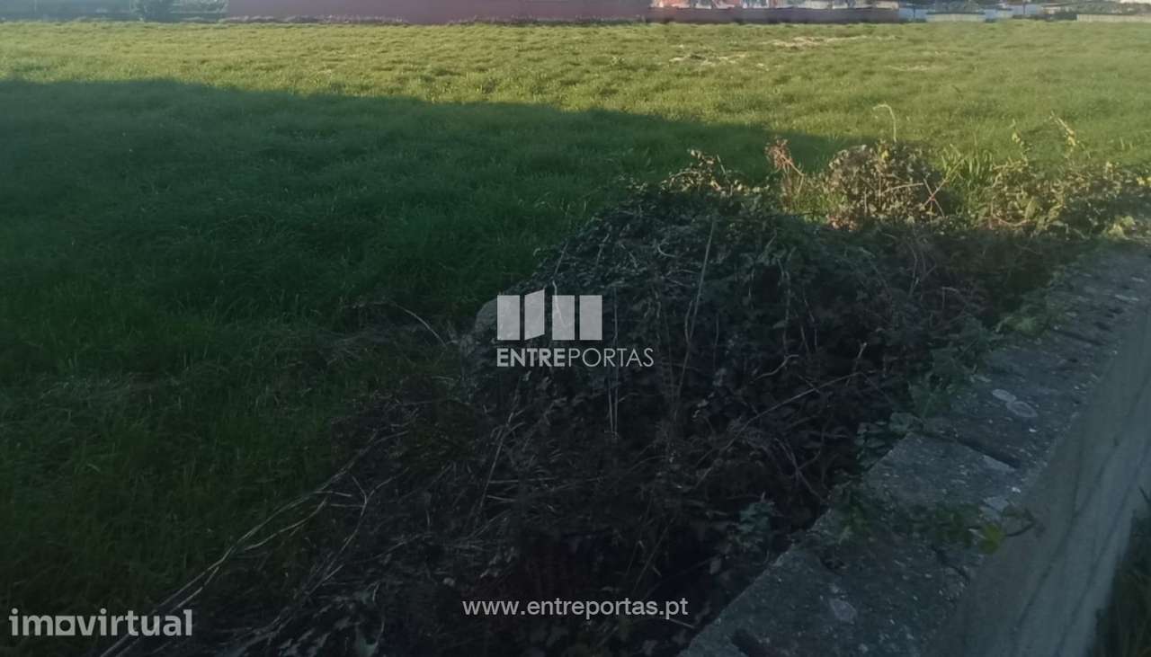 Venda de Terreno, Amorim, Póvoa de Varzim - Grande imagem: 2/21