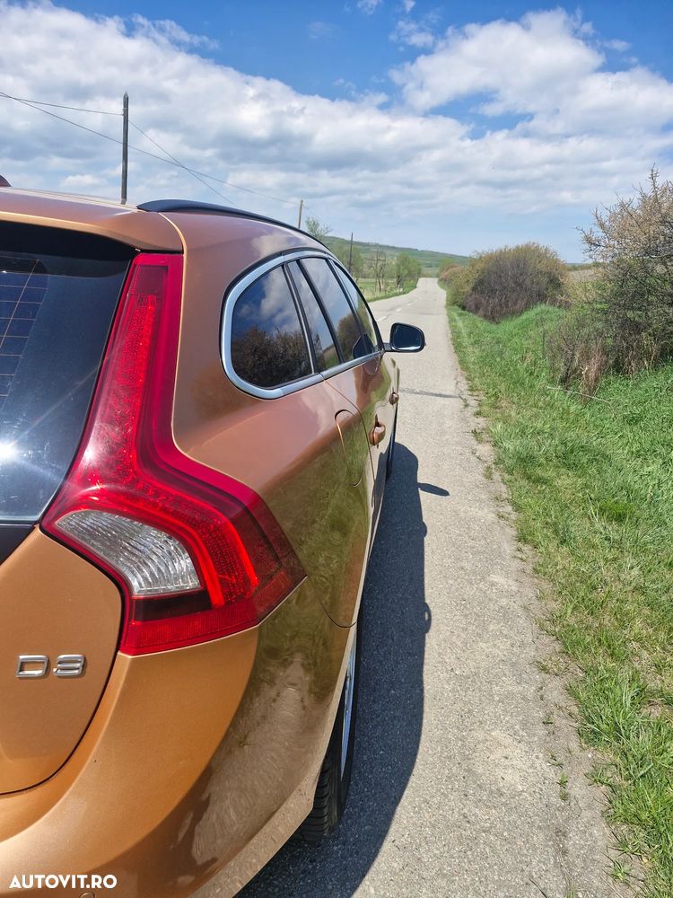 Volvo V60 D3 Geartronic - 10