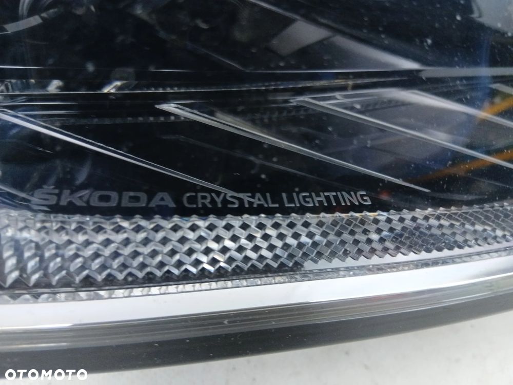 Reflektor przód przedni prawy lampa FULL LED Skoda Octavia IV - 3