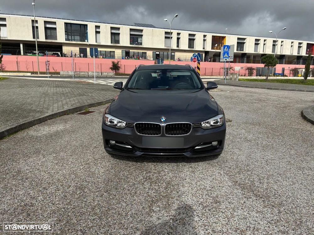 BMW 318 d Line Sport - 10