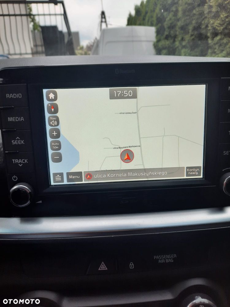 Kia Stonic - 8