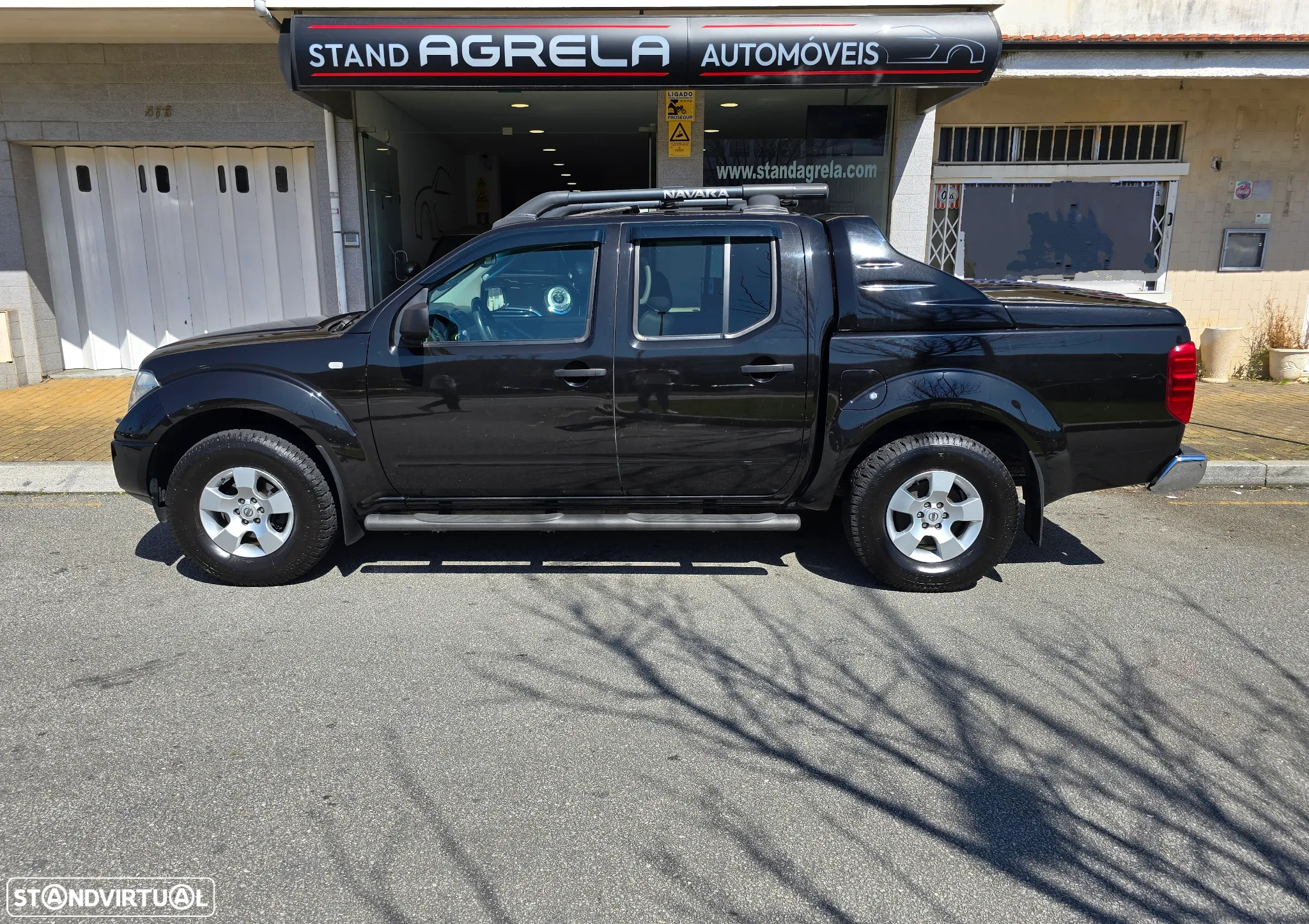 Nissan Navara 2.5 dCi CD LE Premium AT - 7