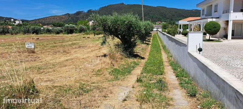 Terreno para construção - Grande imagem: 2/3
