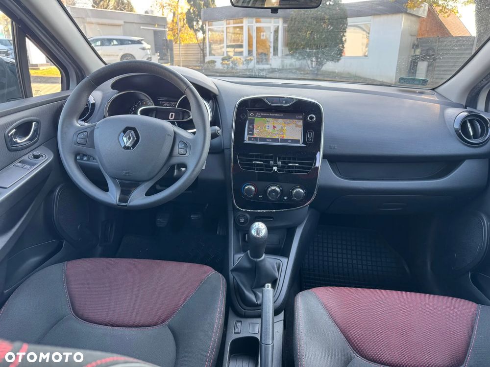 Renault Clio 1.2 16V Zen - 12