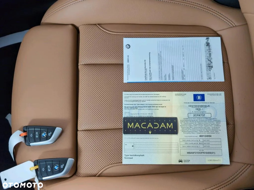 BMW Seria 3 320i Luxury Line - 8