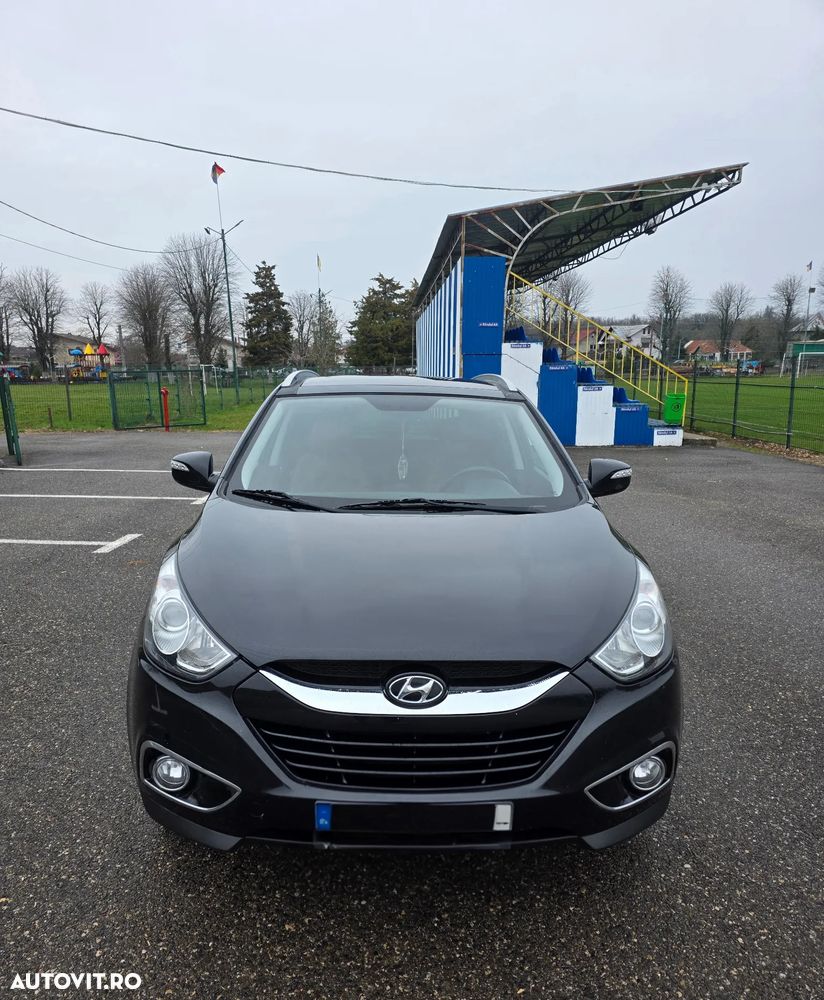 Hyundai ix35 2.0 CRDI 4WD Premium - 1