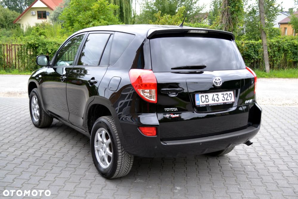 Toyota RAV4 2.0 VVT-i Luna - 6