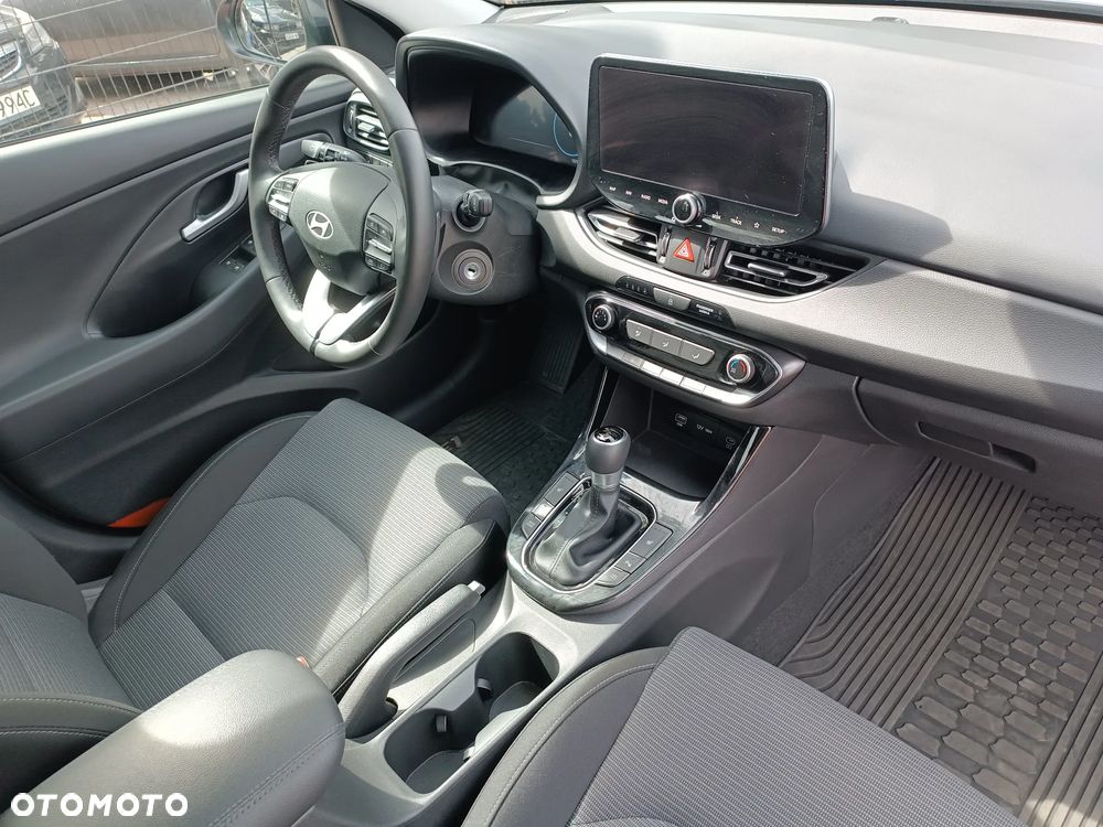 Hyundai i30 1.6 T-GDI Modern DCT - 23