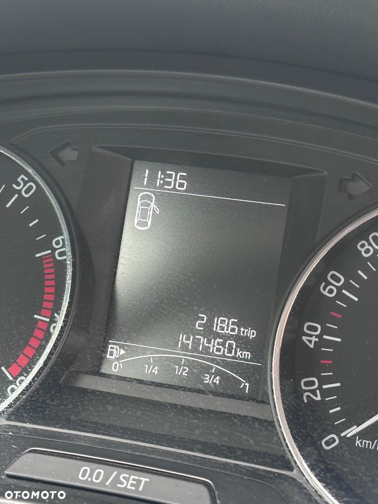 Skoda RAPID 1.2 TSI Active - 5