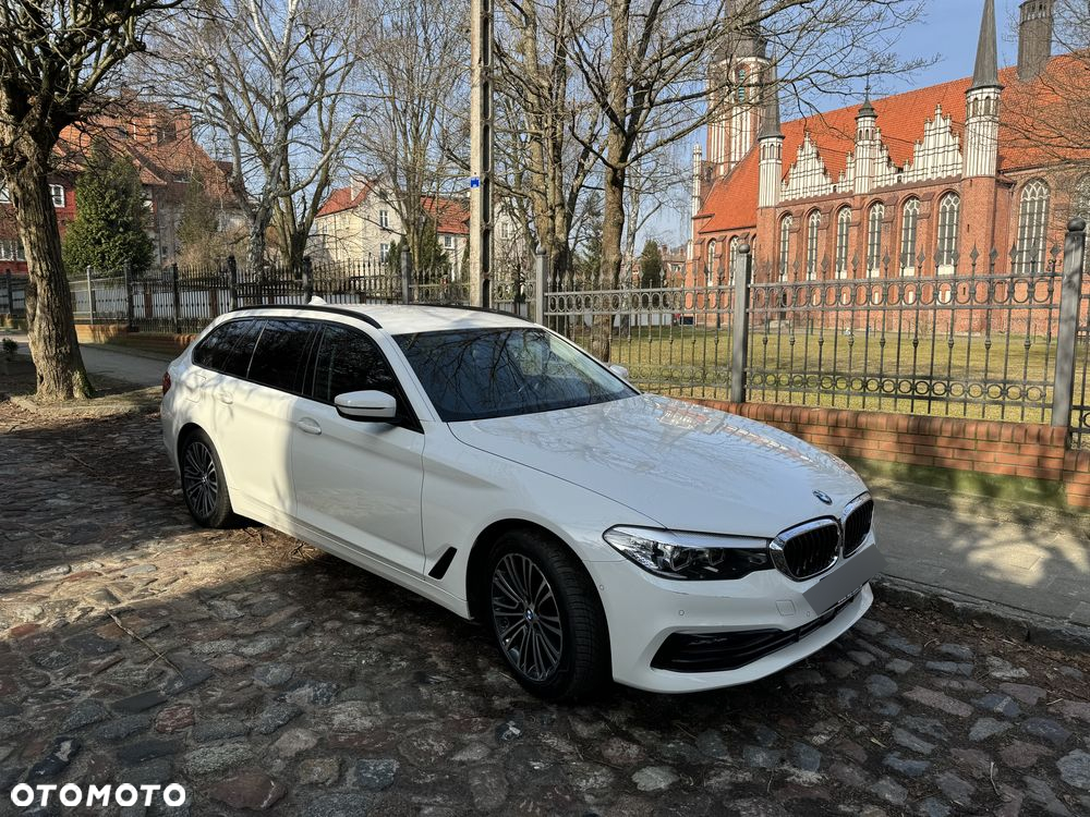 BMW Seria 5 520d xDrive Luxury Line - 7