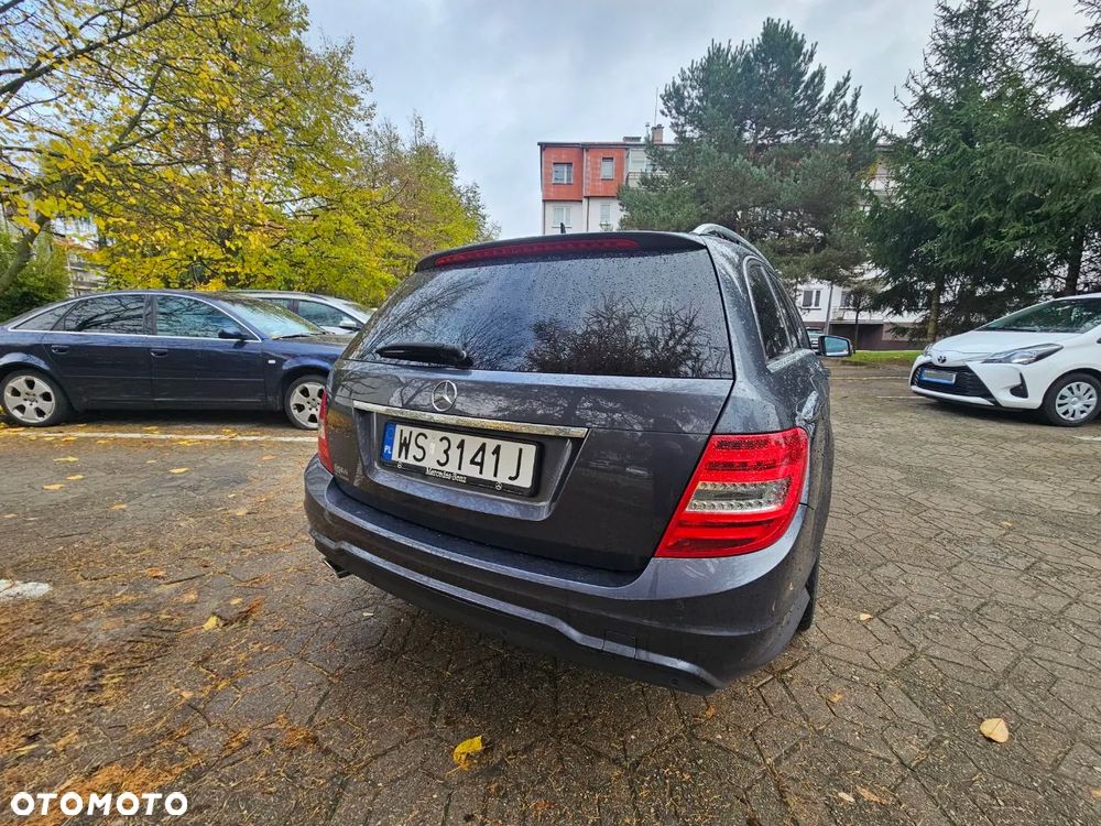 Mercedes-Benz Klasa C 250 (BlueTEC) d 4Matic T 7G-TRONIC AMG Line - 5