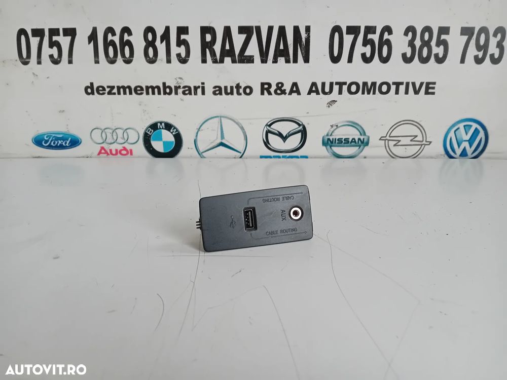 Modul Auxiliar USB Cotiera Volvo XC90 XC60 S90 V90 Cod OEM 31285608 AN 2016+ - 1