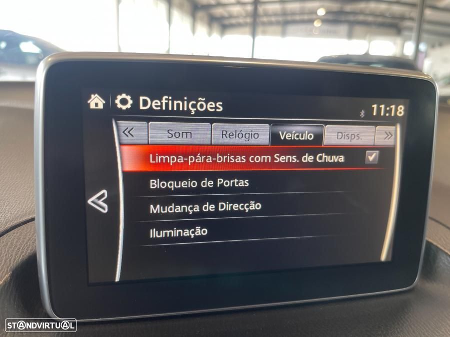 Mazda 3 Hatchback 1.5 Sky-D Excellence Navi - 19