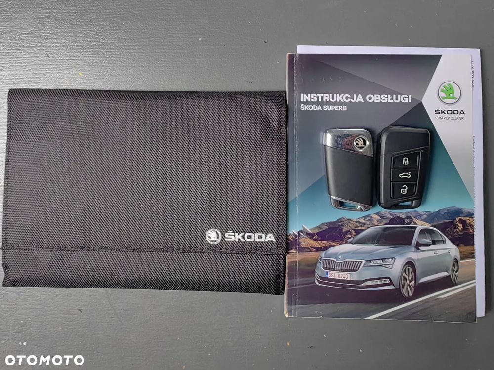 Skoda Superb 2.0 TDI SCR Sportline DSG - 38