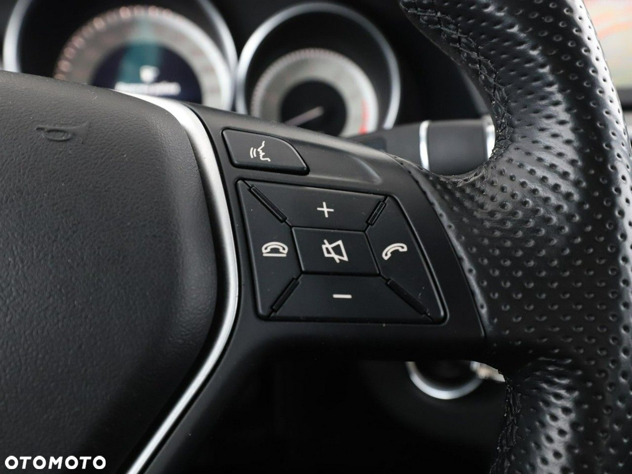 Mercedes-Benz Klasa E 200 9G-TRONIC Avantgarde - 29