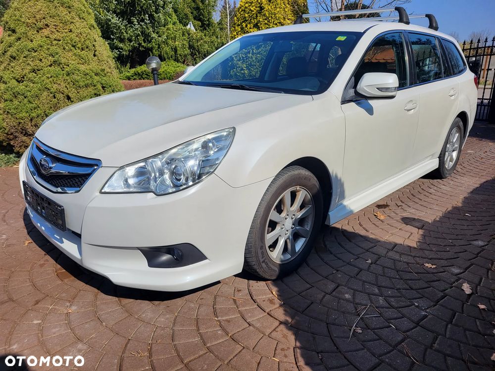 Subaru Legacy Kombi 2.0i Lineartronic Active - 2