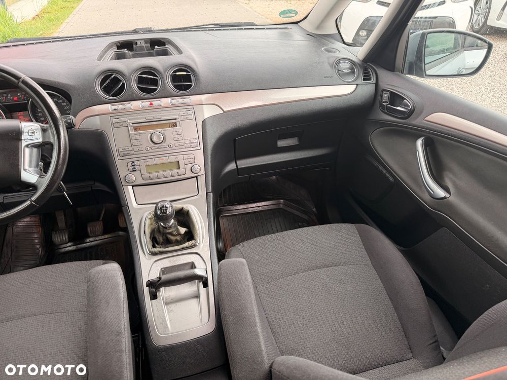 Ford Galaxy 2.0 TDCi Trend - 11