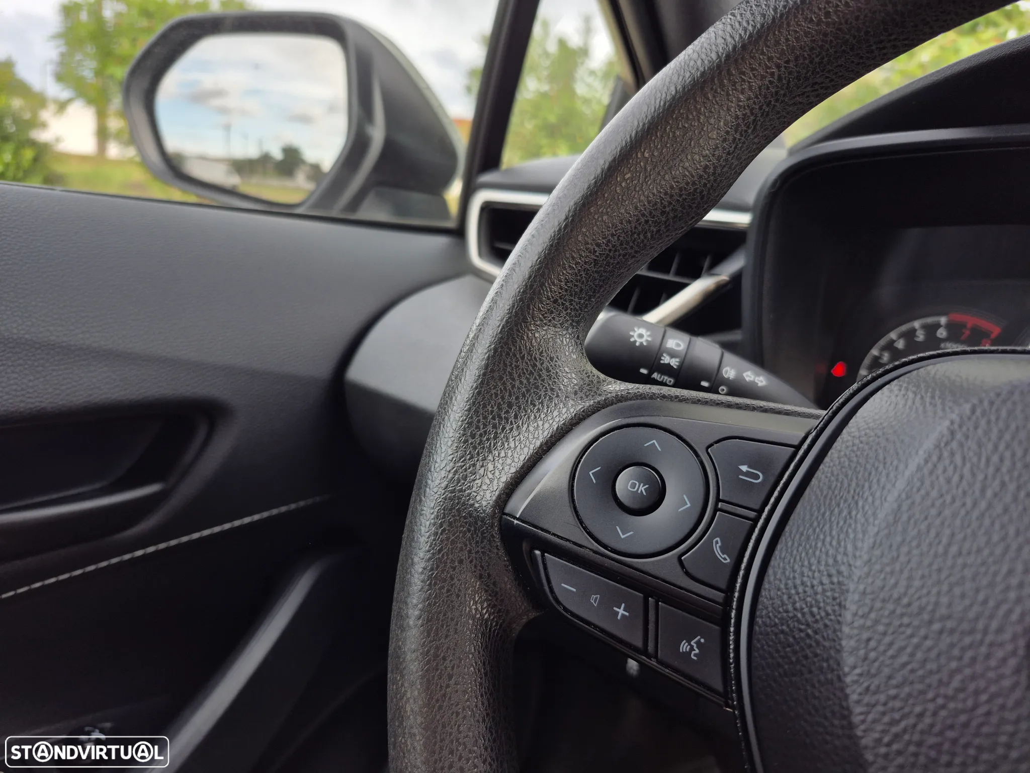 Toyota Corolla Touring Sports 1.2T Active - 19