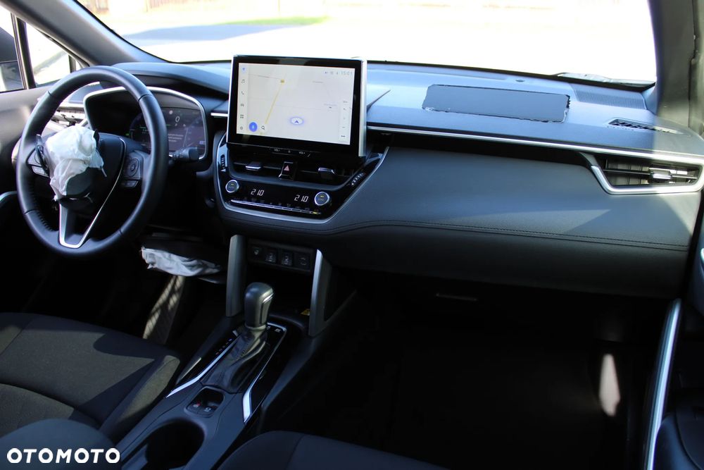 Toyota Corolla Cross 2.0 Hybrid Style - 22