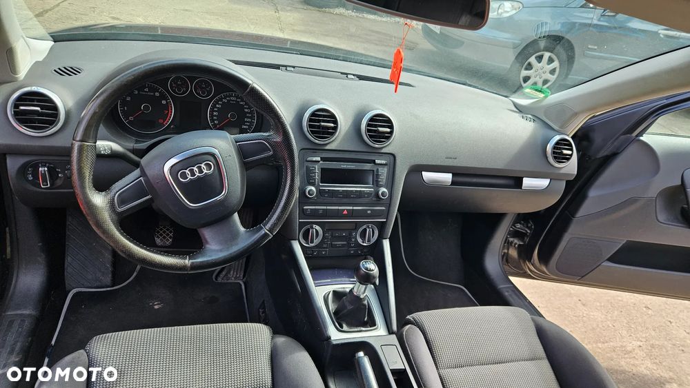 Audi A3 Sportback 1.4 TFSI Attraction - 10