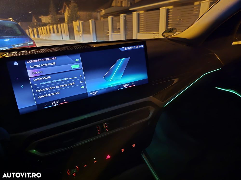 BMW Seria 3 318d Aut. - 26