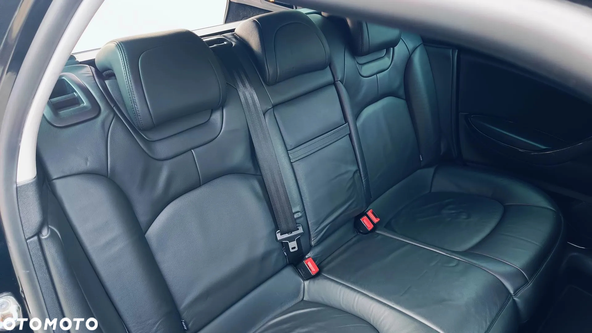 Citroën C5 Tourer HDi 170 Biturbo FAP Exclusive - 16