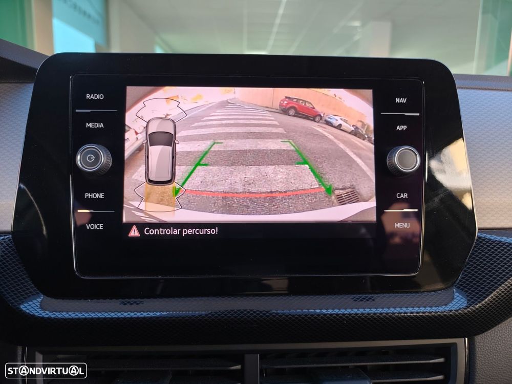 VW T-Cross 1.0 TSI Urban DSG - 7