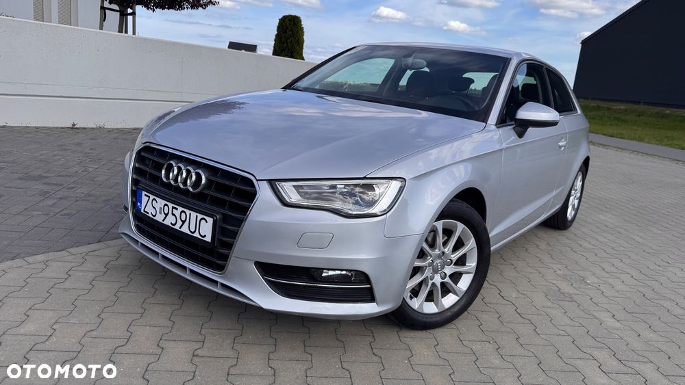 Audi A3 3-drzwiowe 1.4 TFSI Attraction - 40