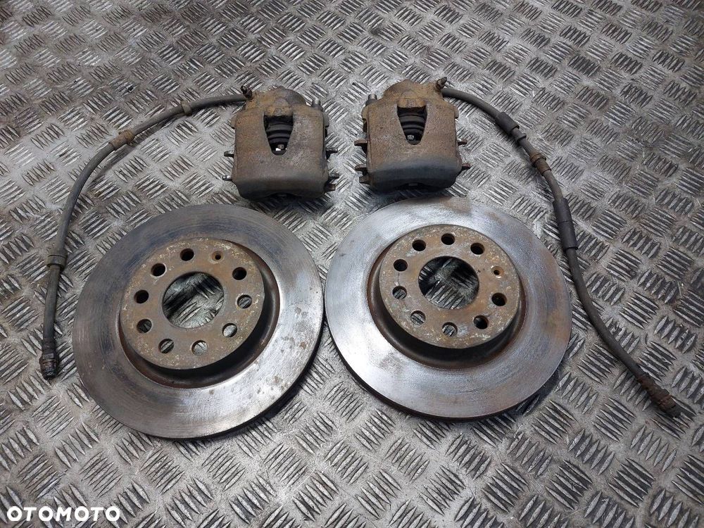 TARCZE HAMULCOWE PRZÓD + KLOCKI + ZACISKI VOLKSWAGEN GOLF V 1.9 TDI - 1
