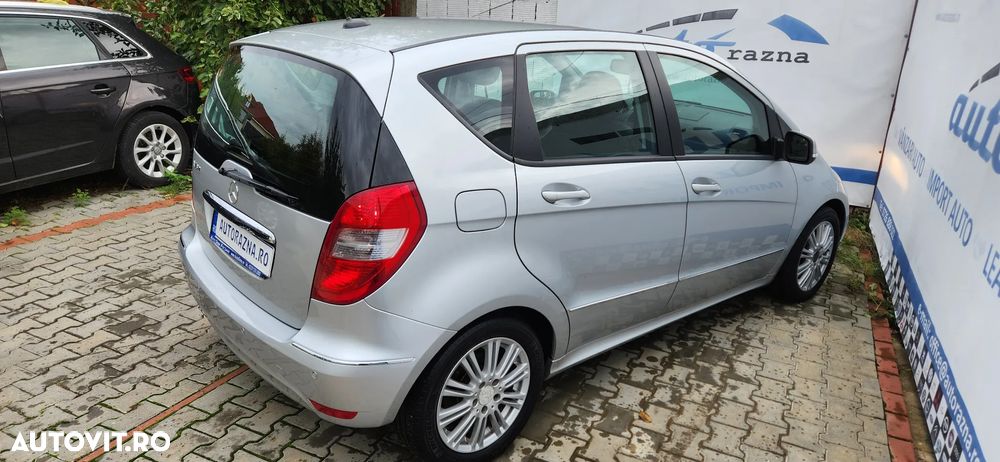 Mercedes-Benz A 160 Autotronic - 5