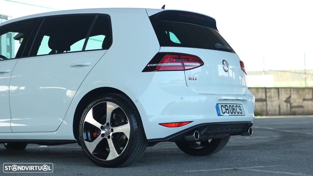 VW Golf GTI Performance BlueMotion DSG - 8