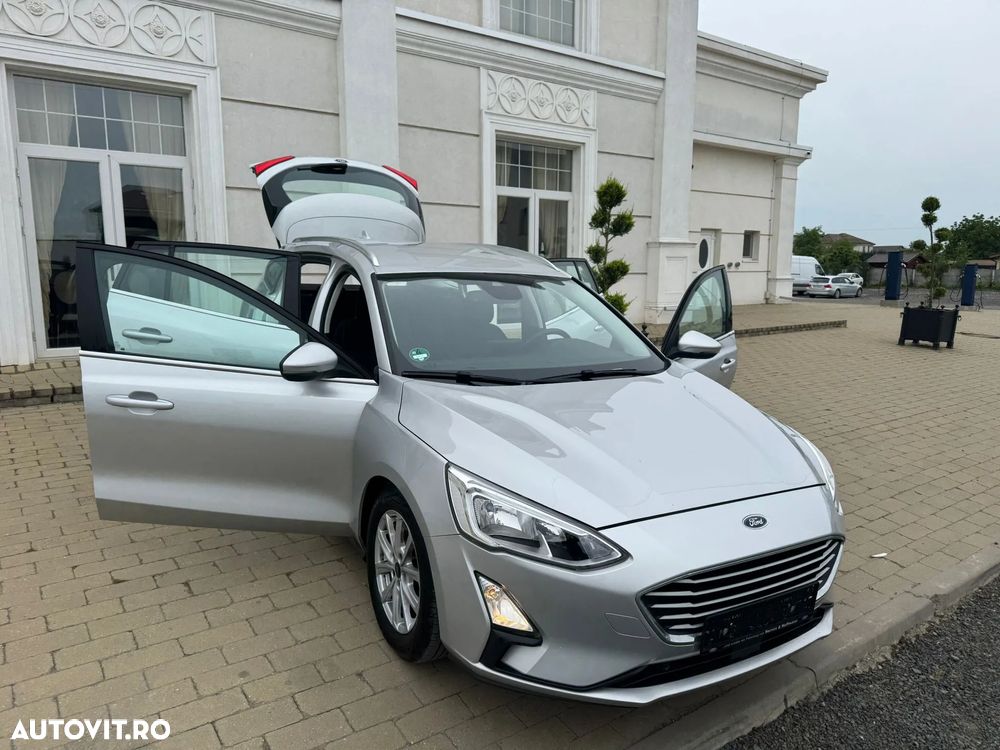 Ford Focus - 21