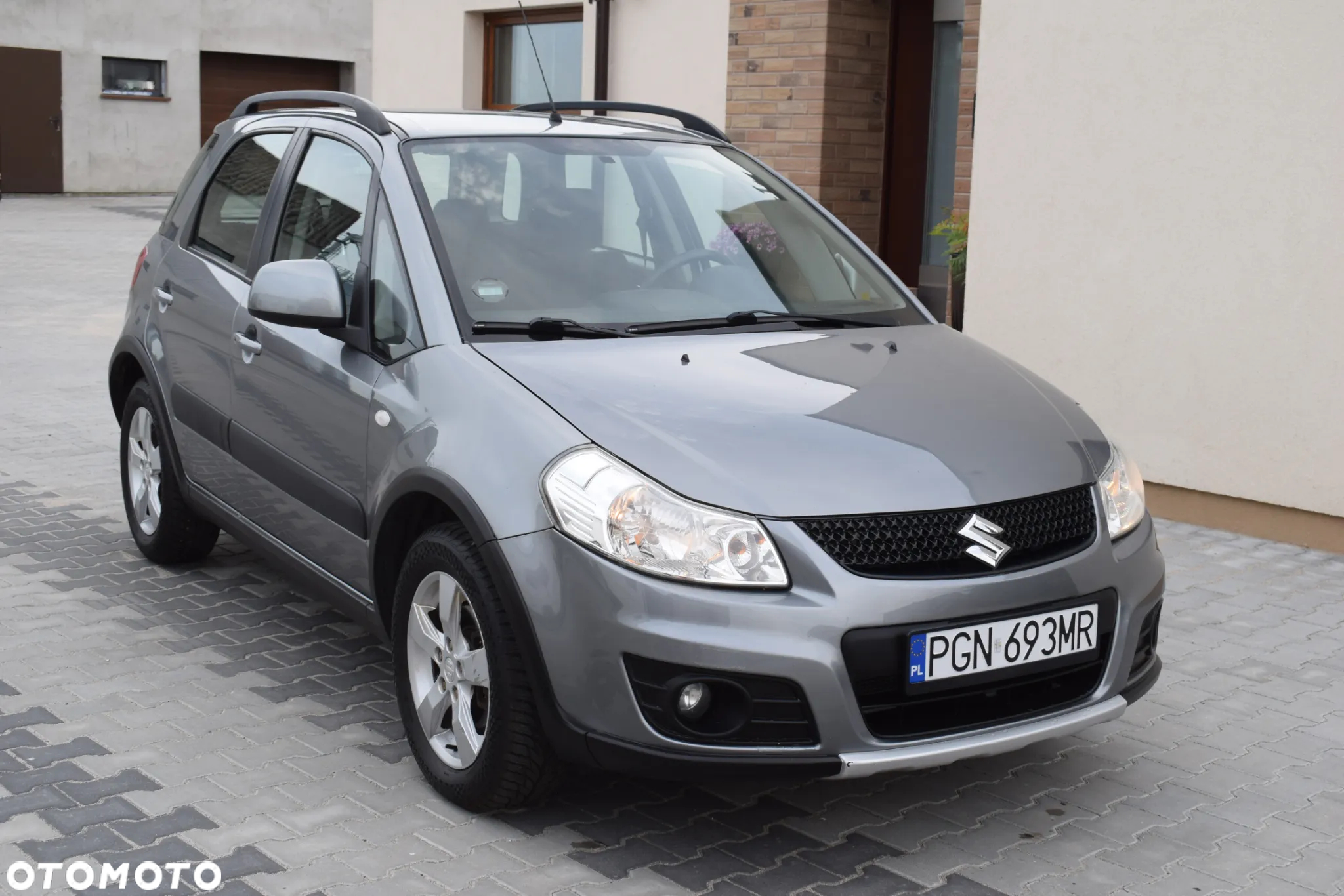 Suzuki SX4 1.6 Premium - 10