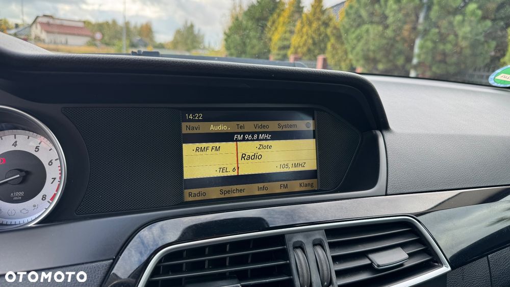 Mercedes-Benz Klasa C 180 Coupe BlueEFFICIENCY - 24